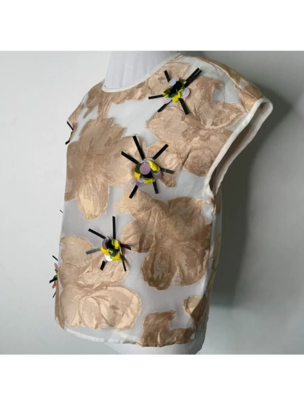 Anthropologie Amit Aggarwal Jamie Embellished Cropped Blouse XS 3D Floral Sheer - Picture 3 of 9